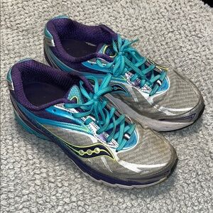 Saucony Silver and Blue Athletic Shoes with Breathable Mesh
